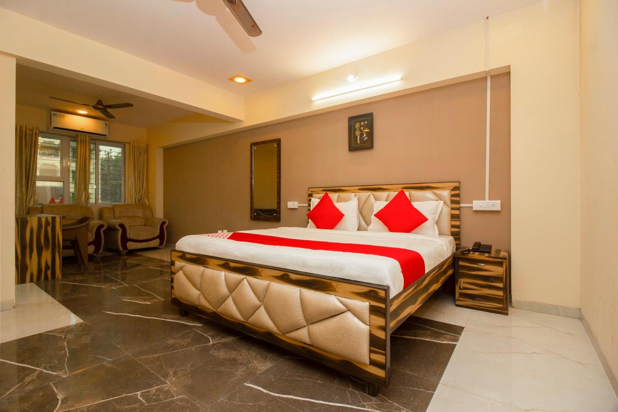 Hotel O The Star Hotel Panvel Exterior foto